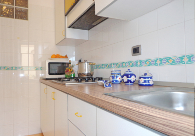 Casa Vacanze Appartamento Monolocale In Centro Tuttialmare